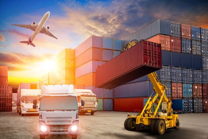 How to Choose the Right Freight Service for Your Business?